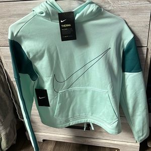 I am seeking a girls XL nike sweatshirt never worn before good quality